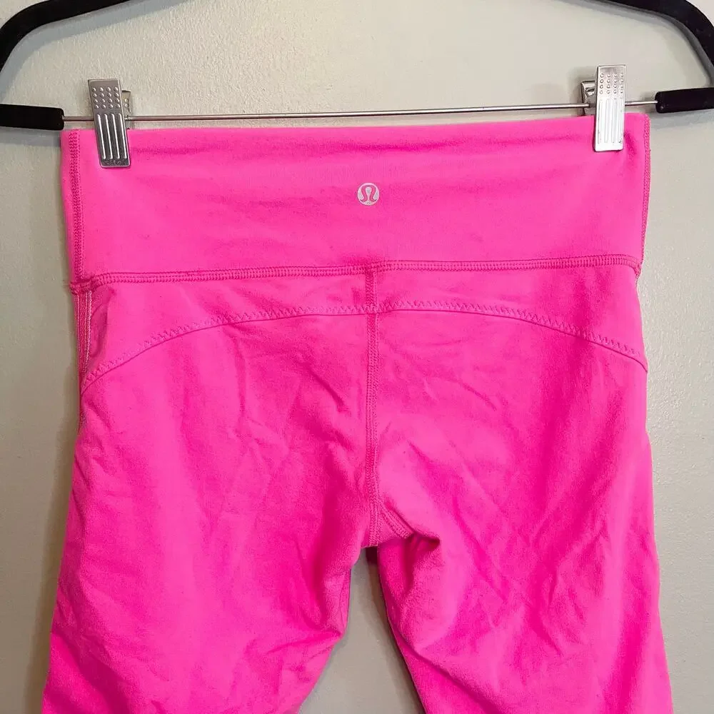 Lululemon Power Flow Leggings Size 6 Pink Capri Yoga Workout Train Activewear